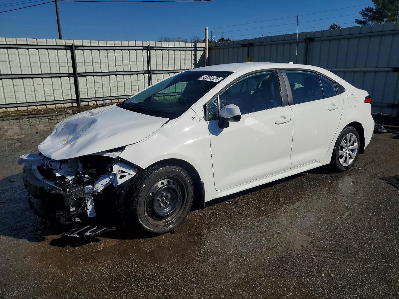 Salvage Toyota Corolla Image