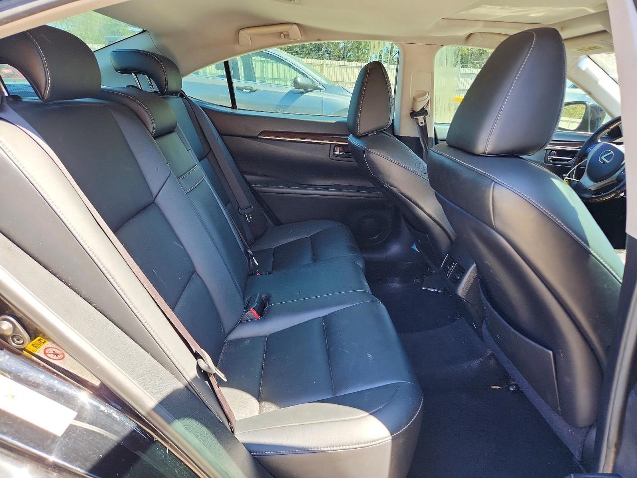 Lexus Es Base
