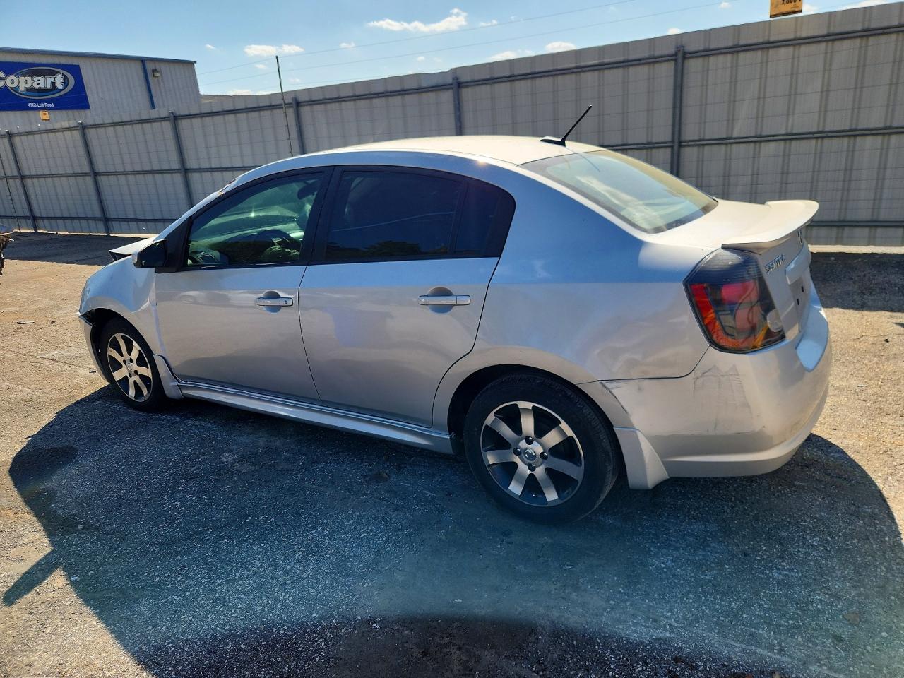 Nissan Sentra 2.0