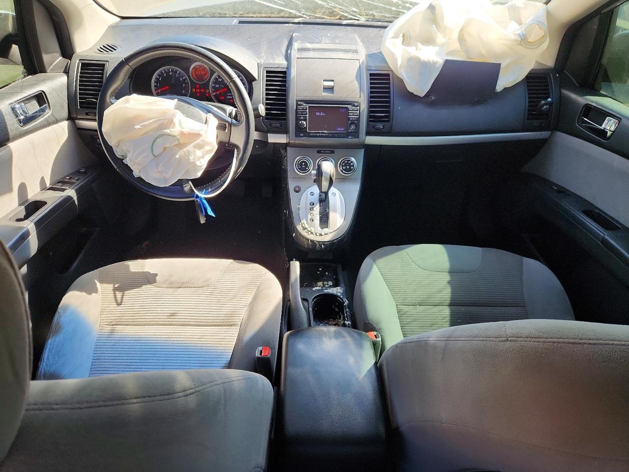 Nissan Sentra 2.0