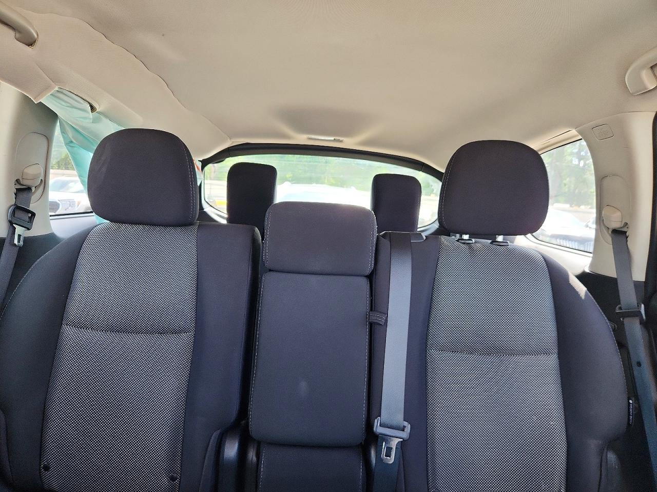 Nissan Pathfinder S