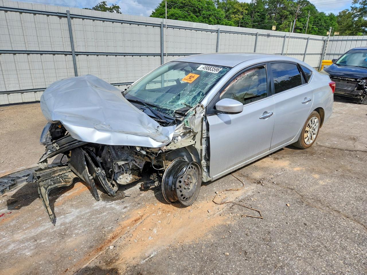 Salvage Nissan Sentra Image