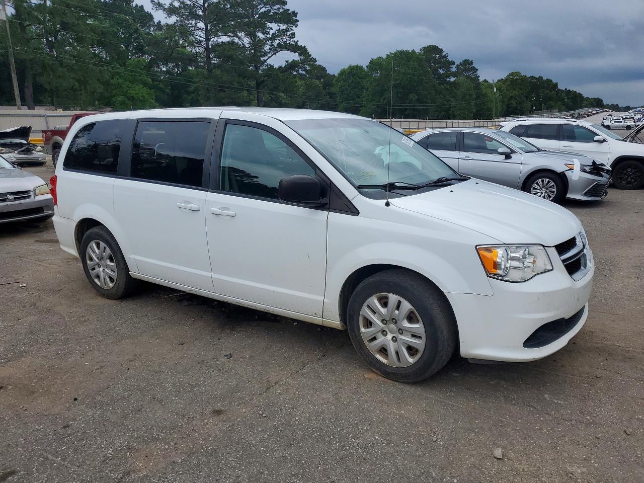 Dodge Caravan Se