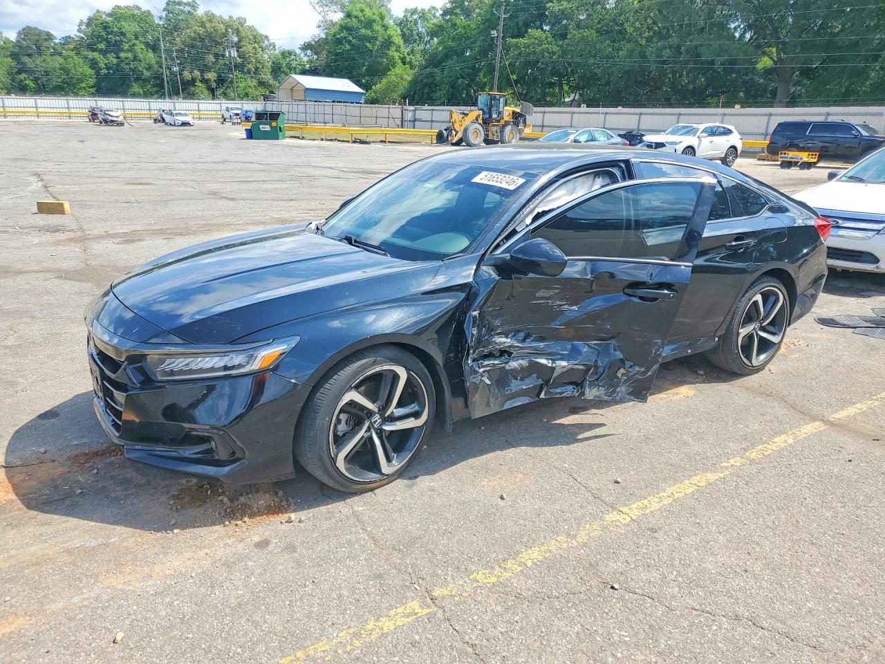 Salvage Honda Accord Image