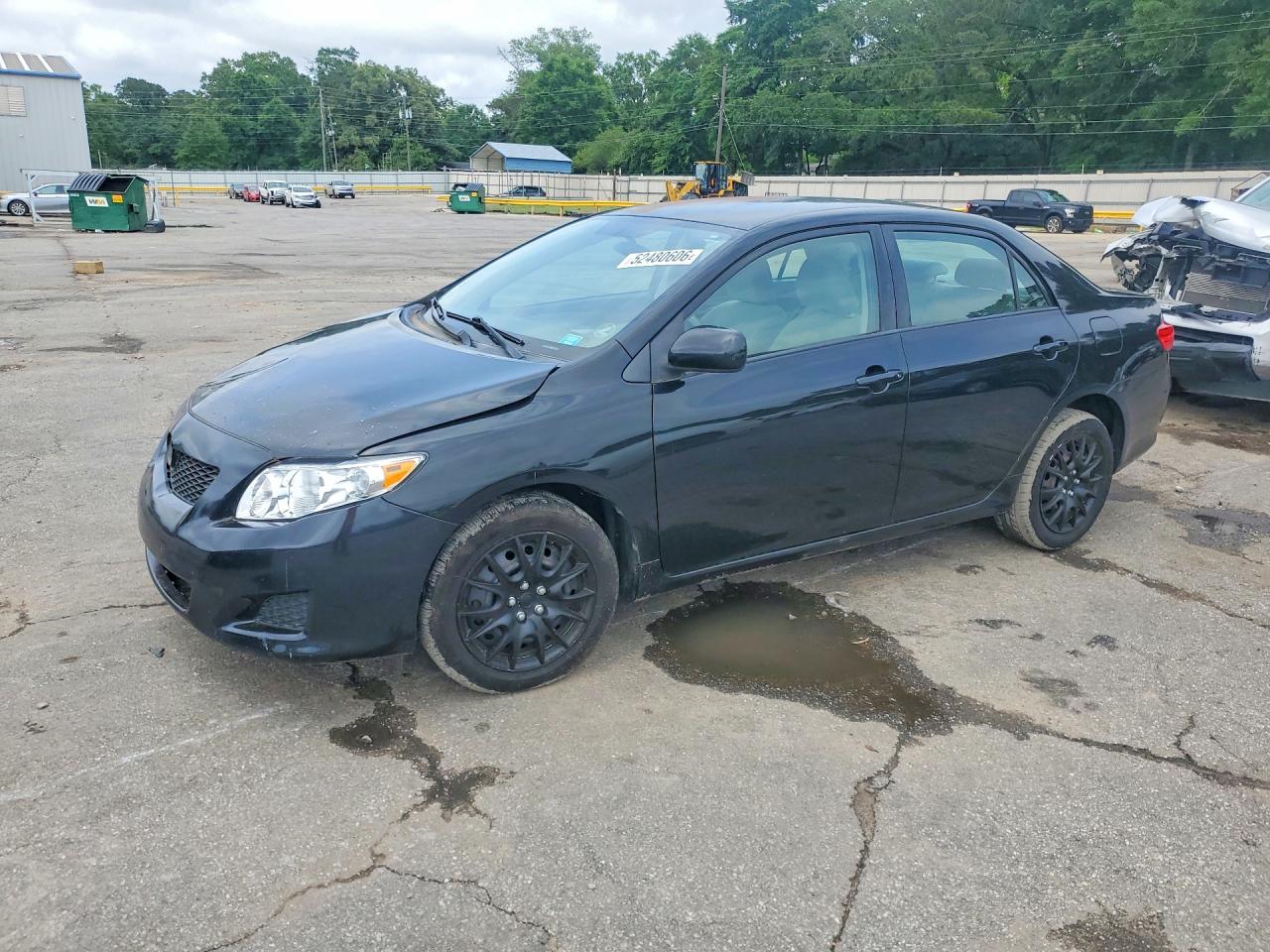 Salvage Toyota Corolla Image