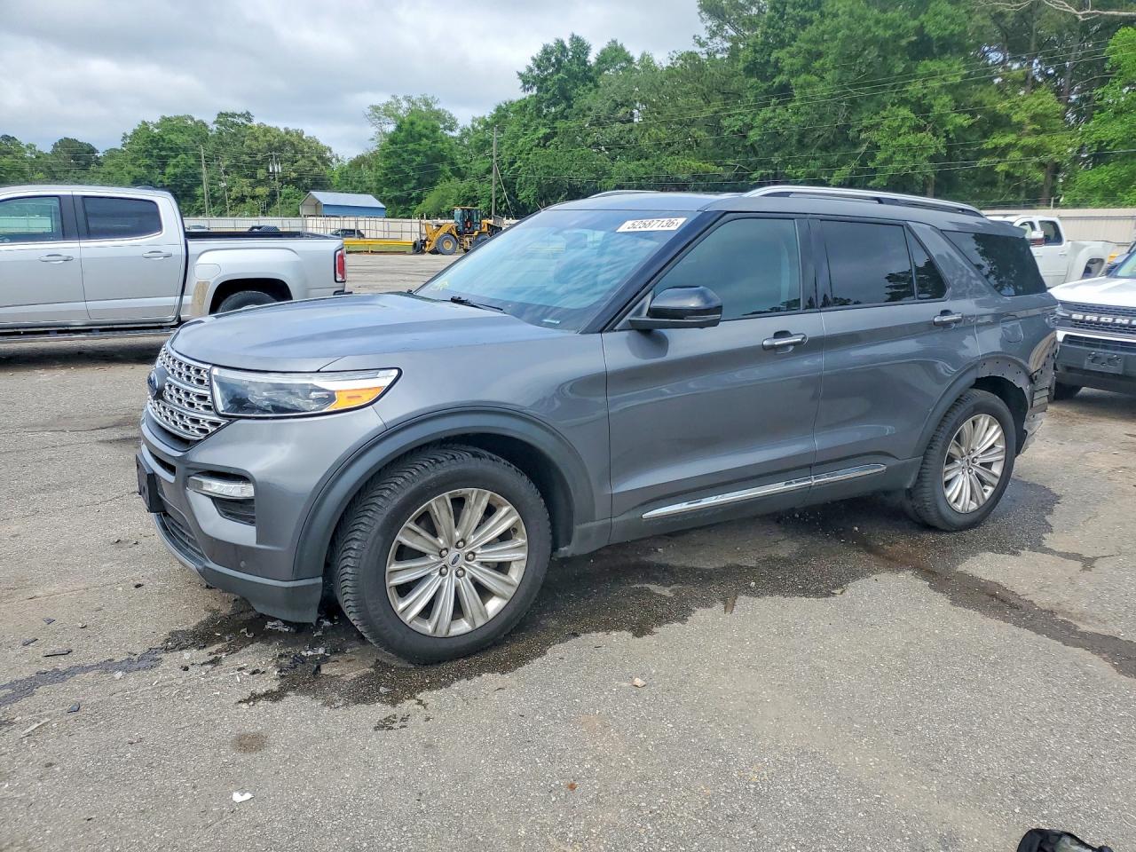 Salvage Ford Explorer Image