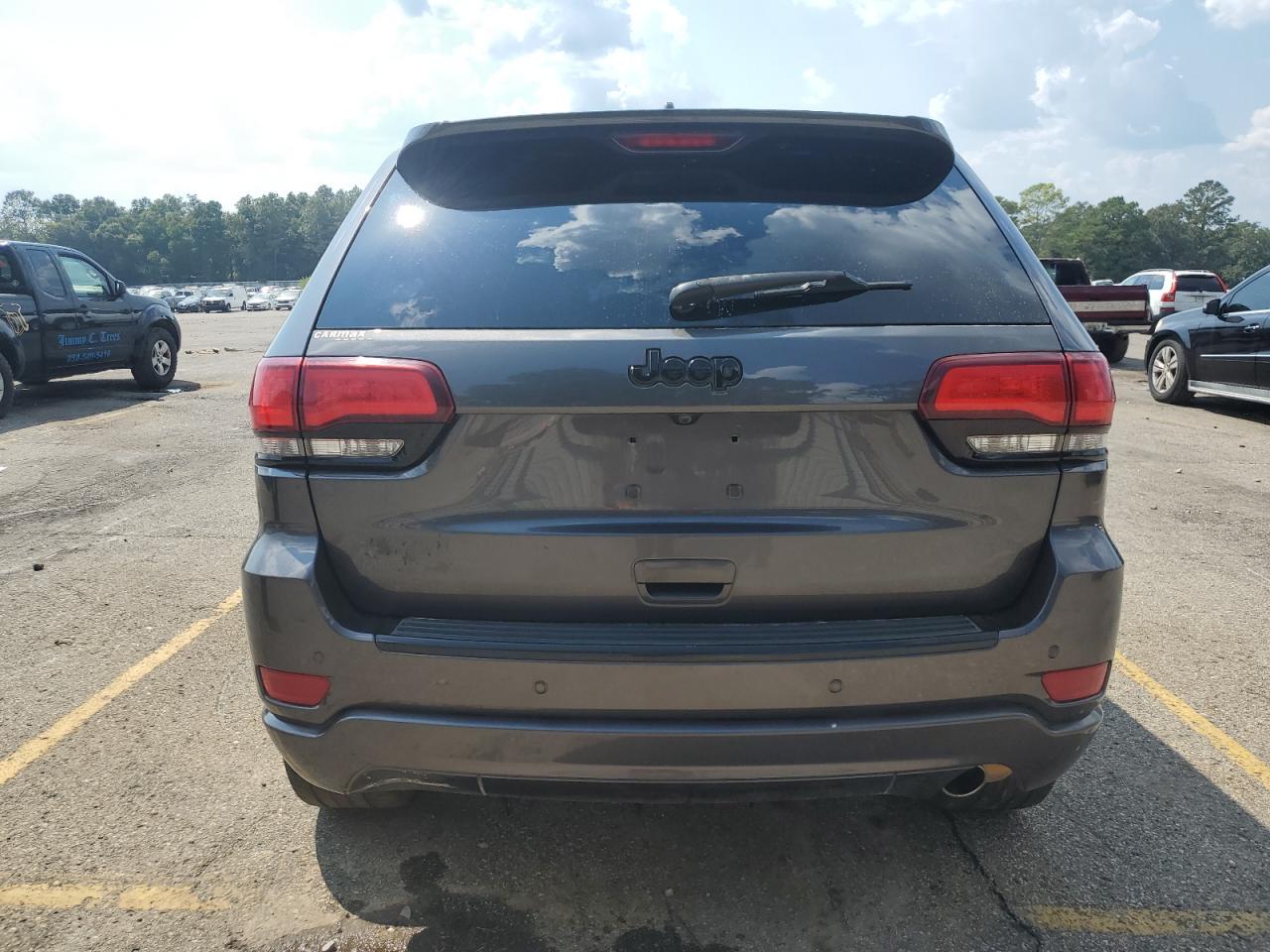 Jeep Cherokee Laredo