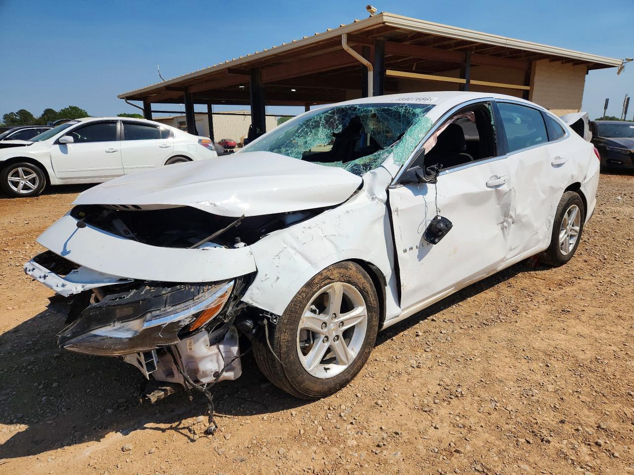 Salvage Chevrolet Malibu Image