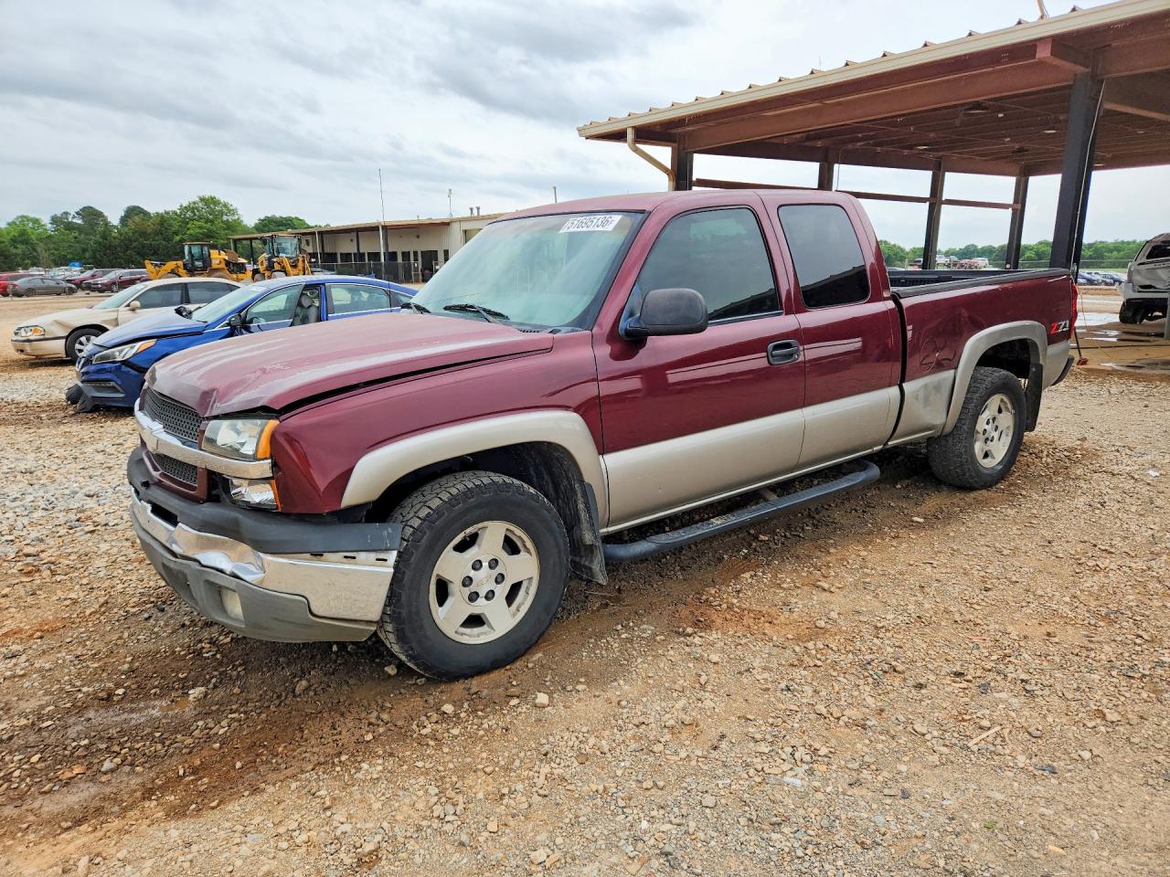 Salvage Chevrolet Silverado Image