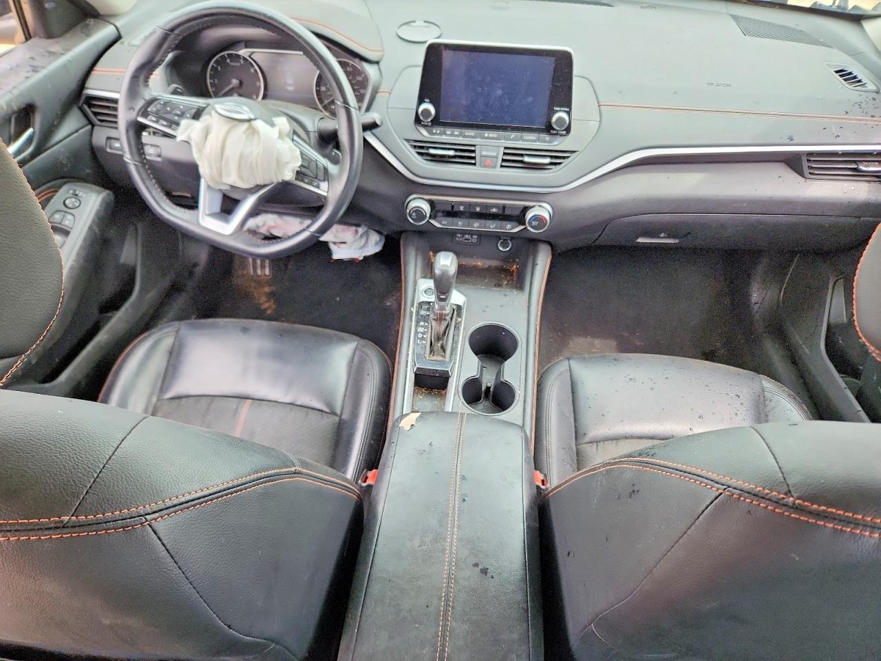 Nissan Altima Sr