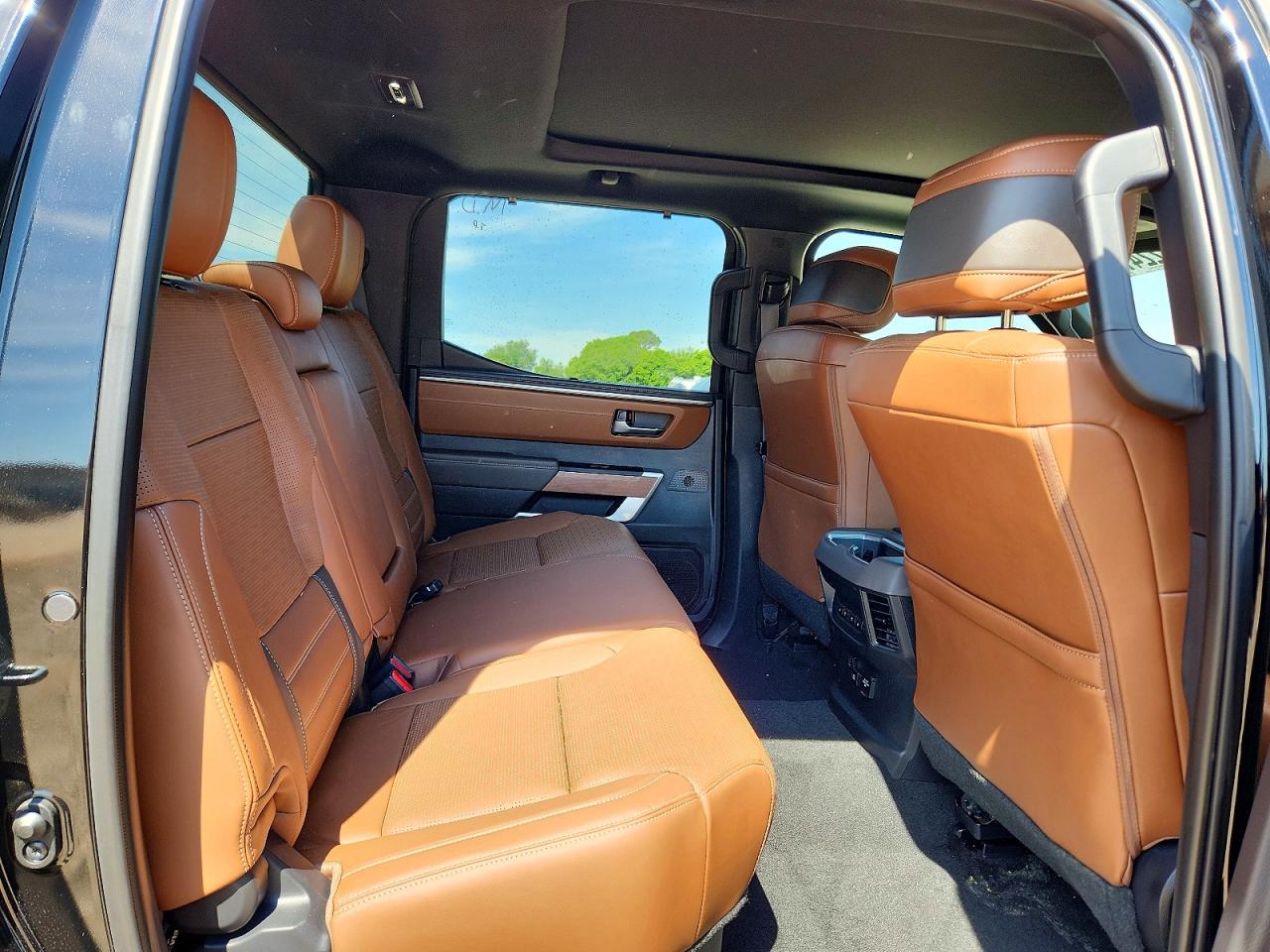 Toyota Tundra 1794 Edition Hv
