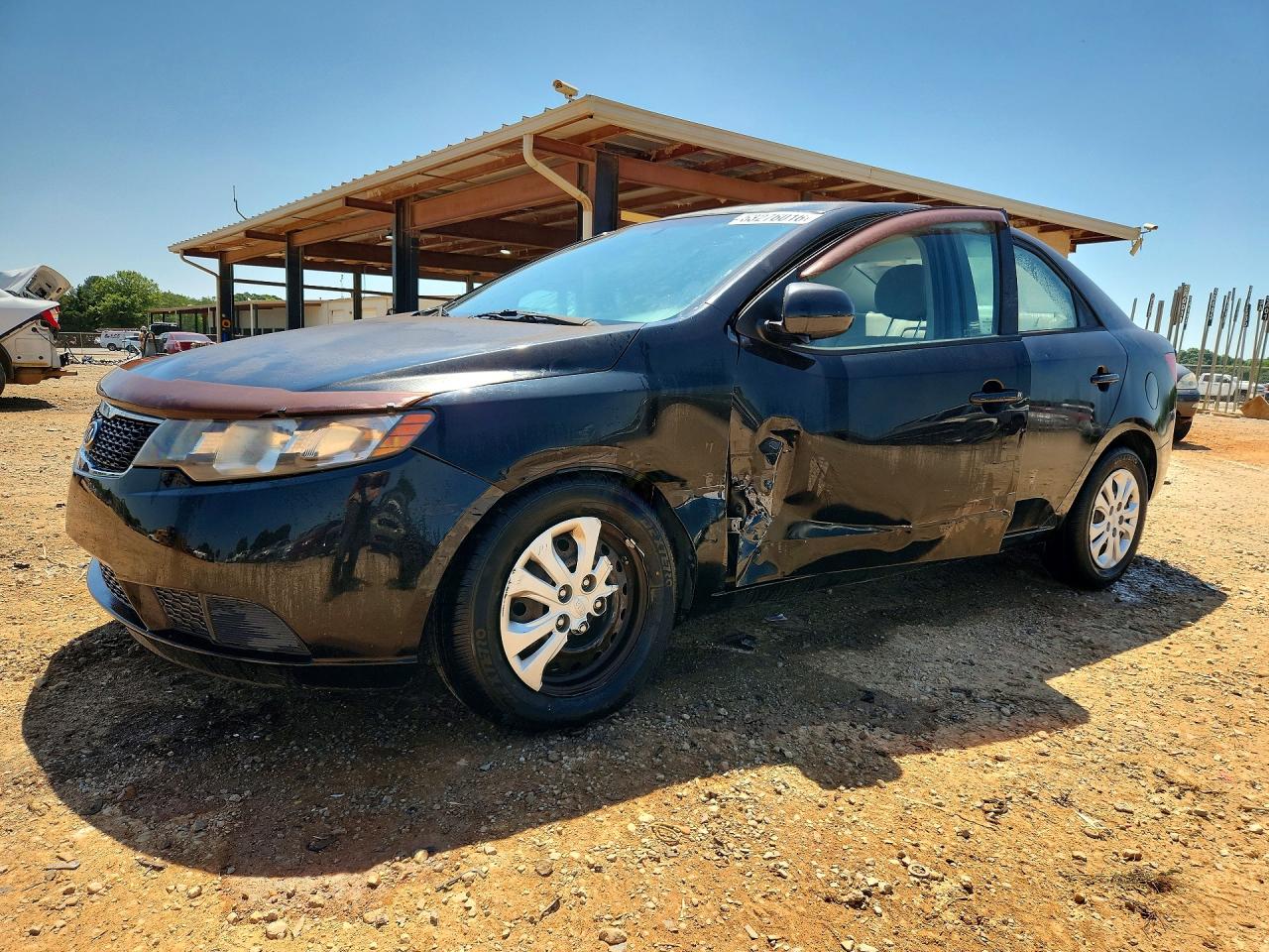 Salvage Kia Forte Image