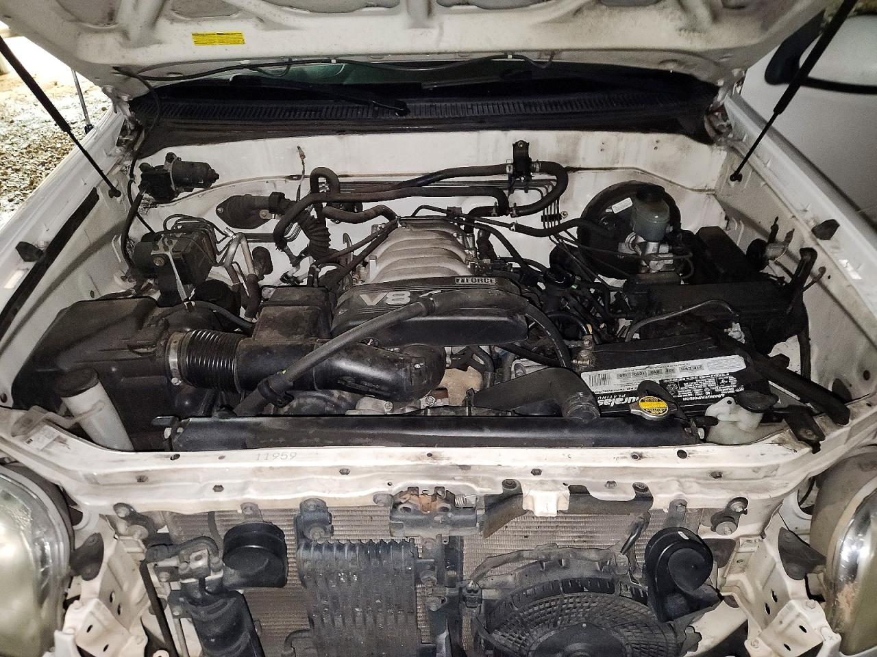 Toyota Sequoia Sr5