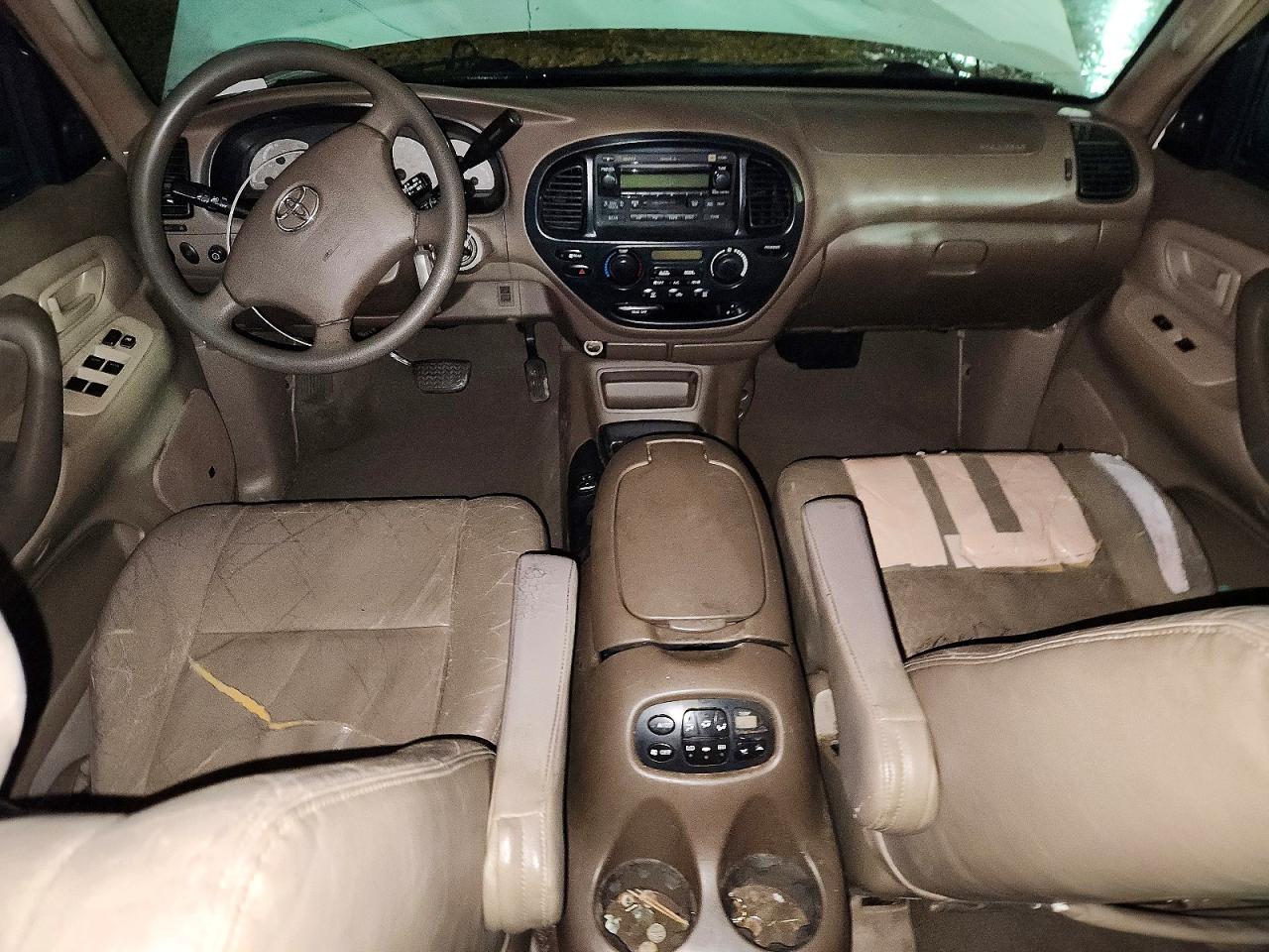 Toyota Sequoia Sr5