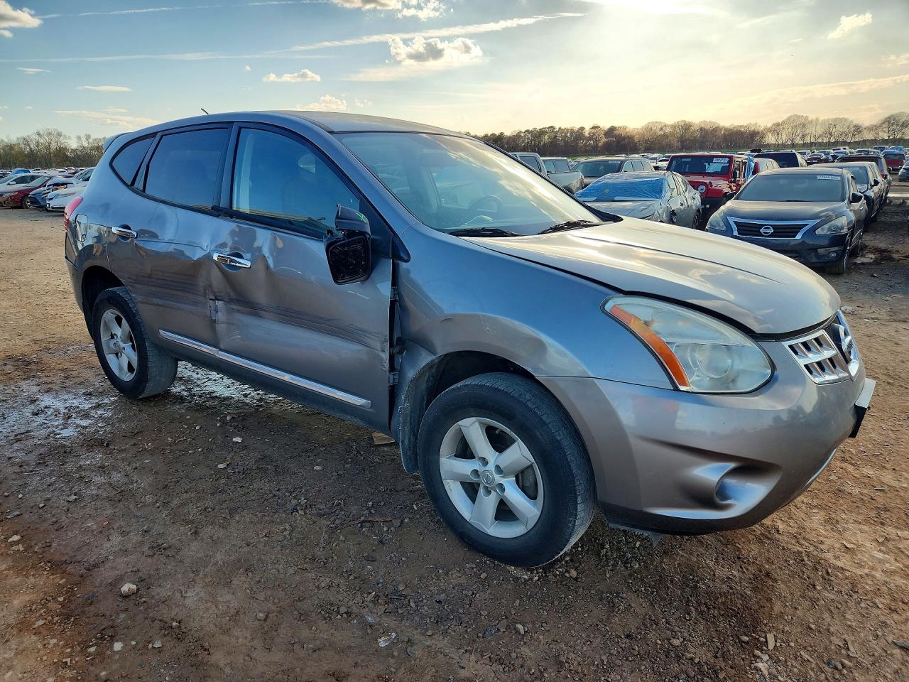 Nissan Rogue S