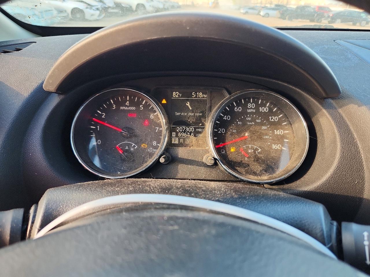 Nissan Rogue S