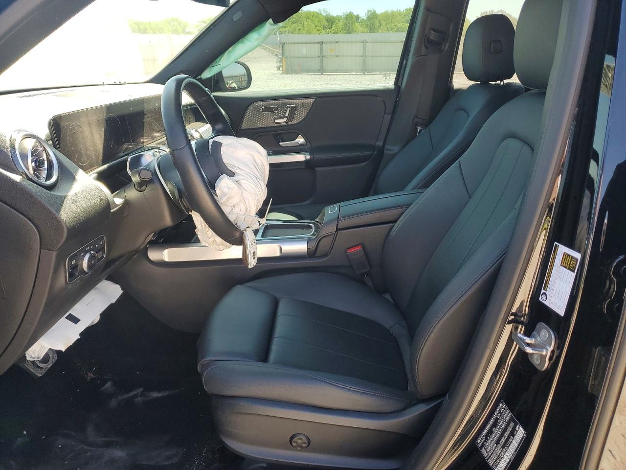 Mercedes-Benz GLB 250