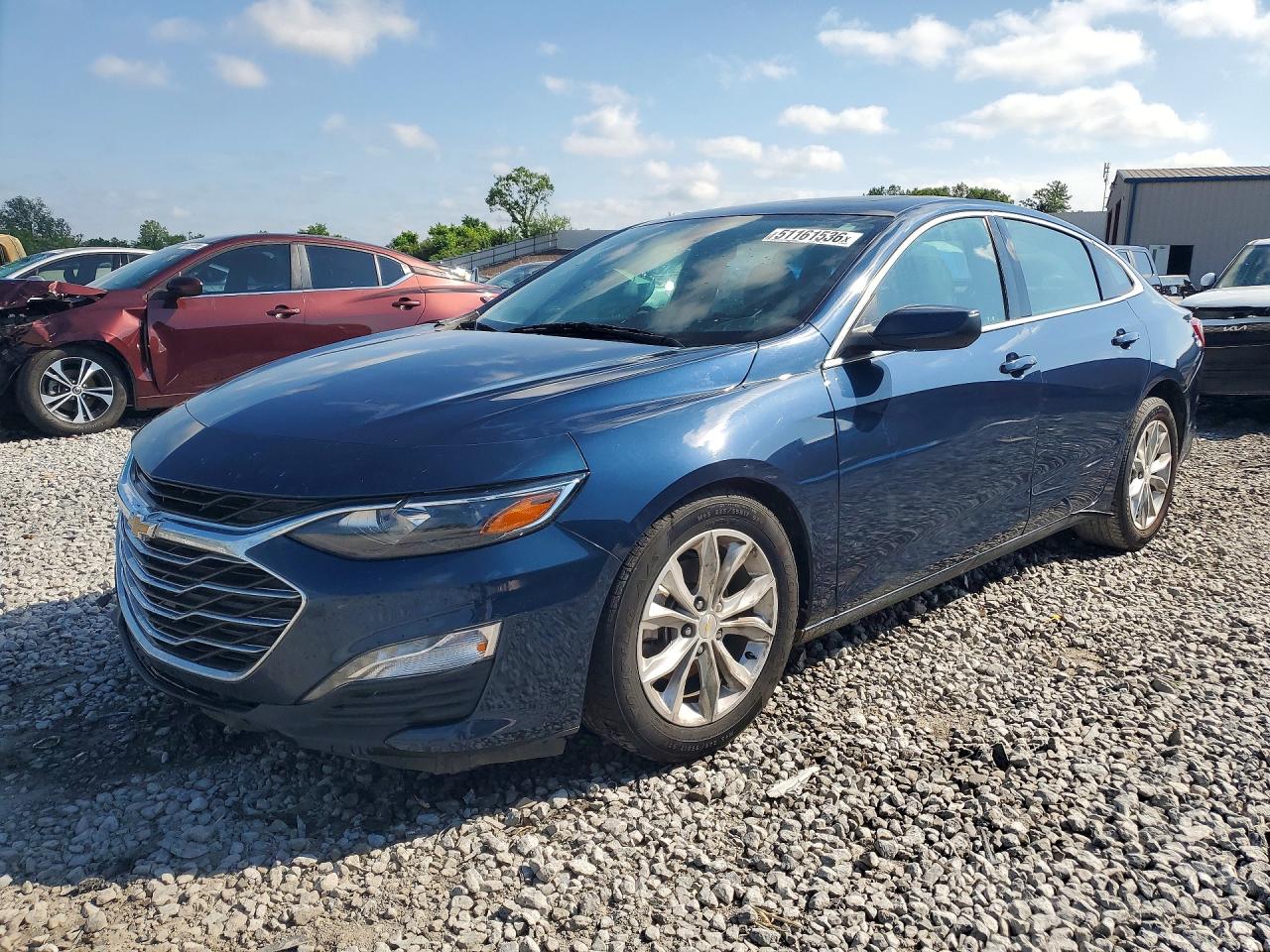 Salvage Chevrolet Malibu Image