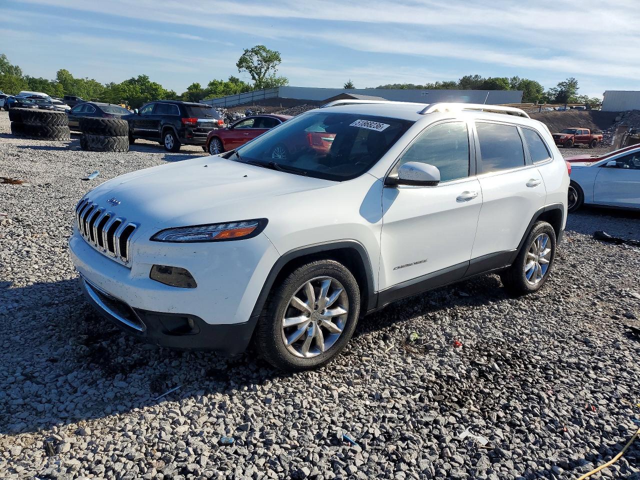 Salvage Jeep Cherokee Image