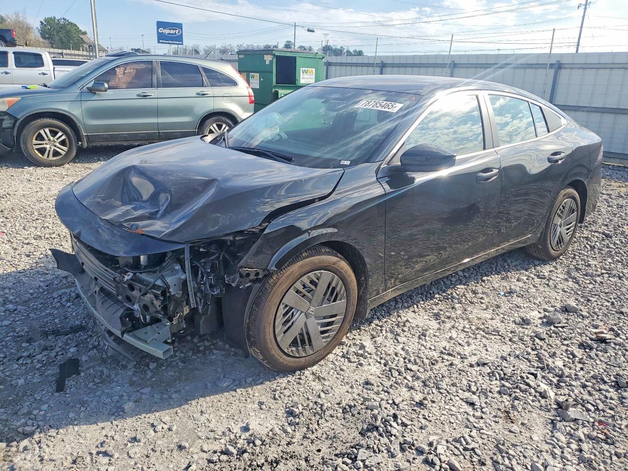 Salvage Nissan Sentra Image