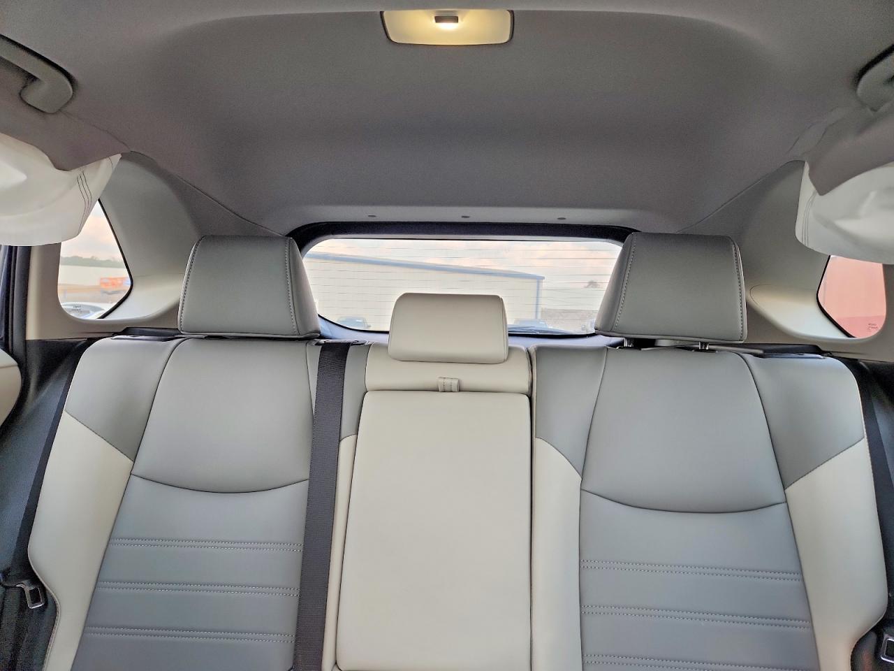 Toyota RAV4 Xle Premium