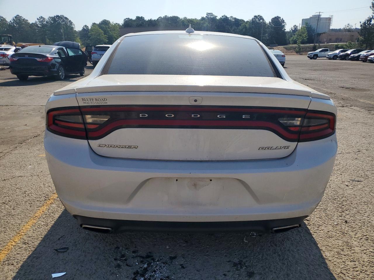 Dodge Charger Sxt
