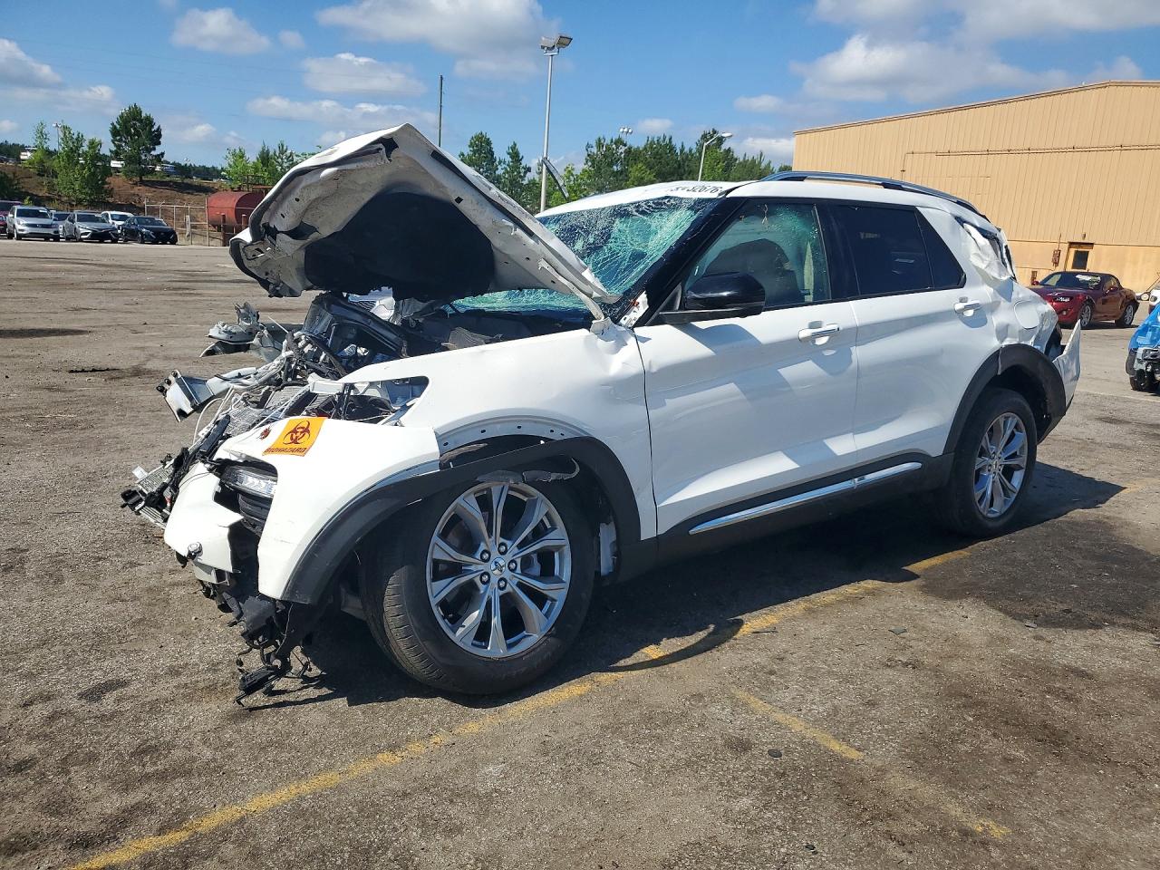 Salvage Ford Explorer Image