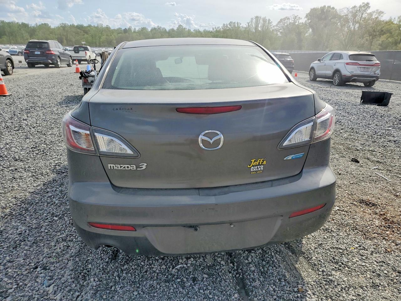 Mazda 3 I
