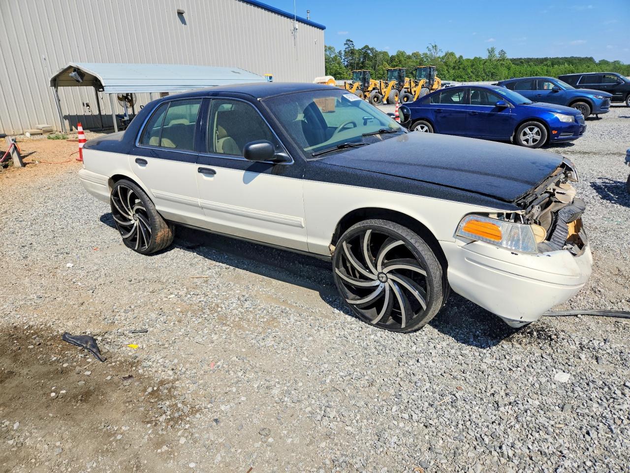 Ford Crown Vic Base