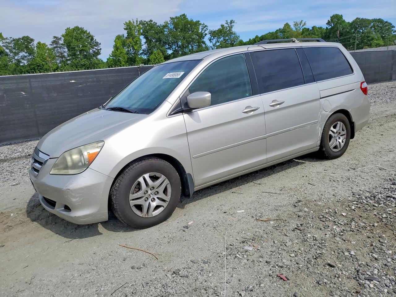 Salvage Honda Odyssey Image