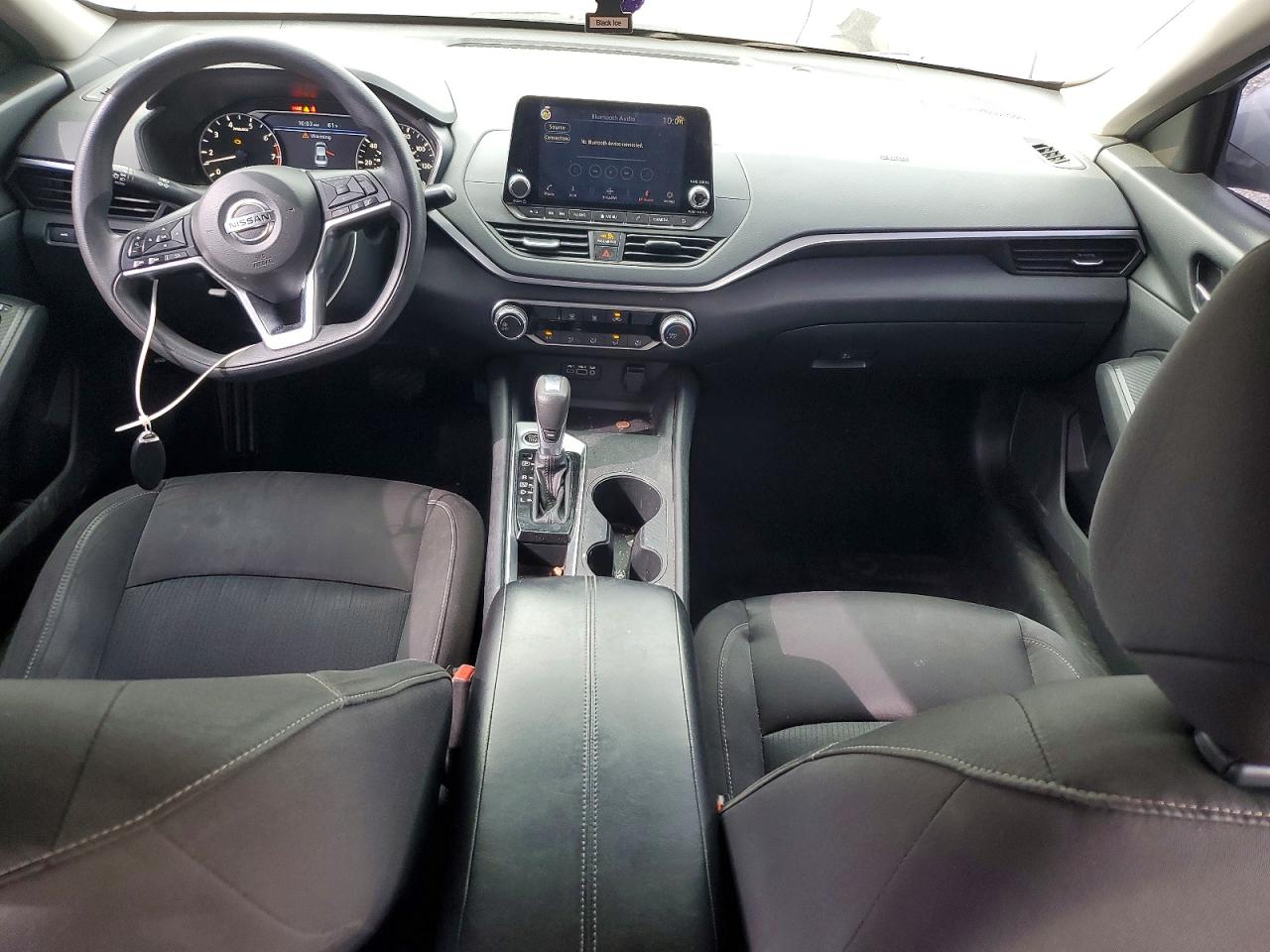 Nissan Altima S