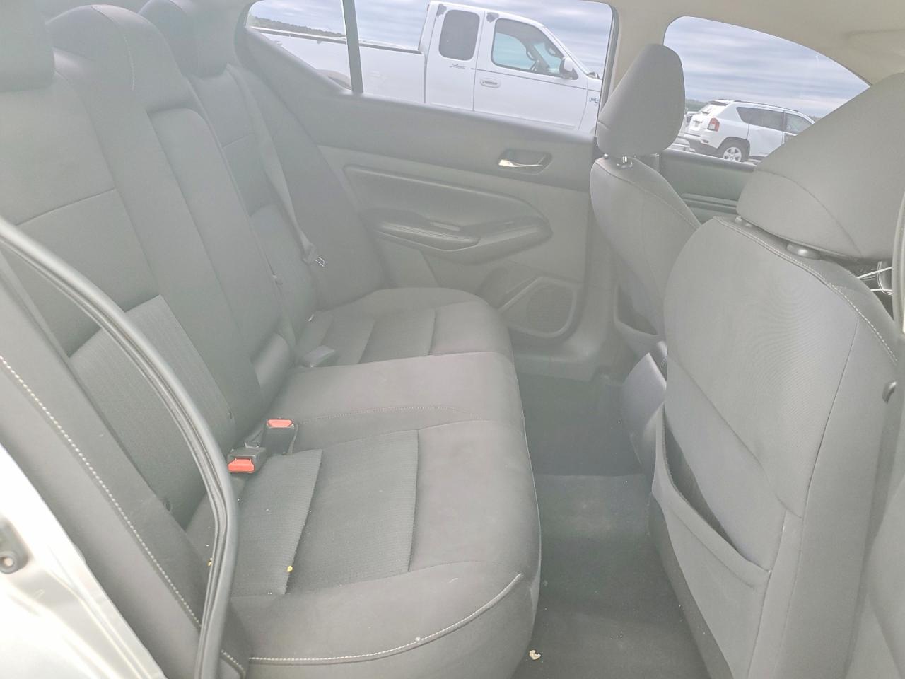 Nissan Altima S