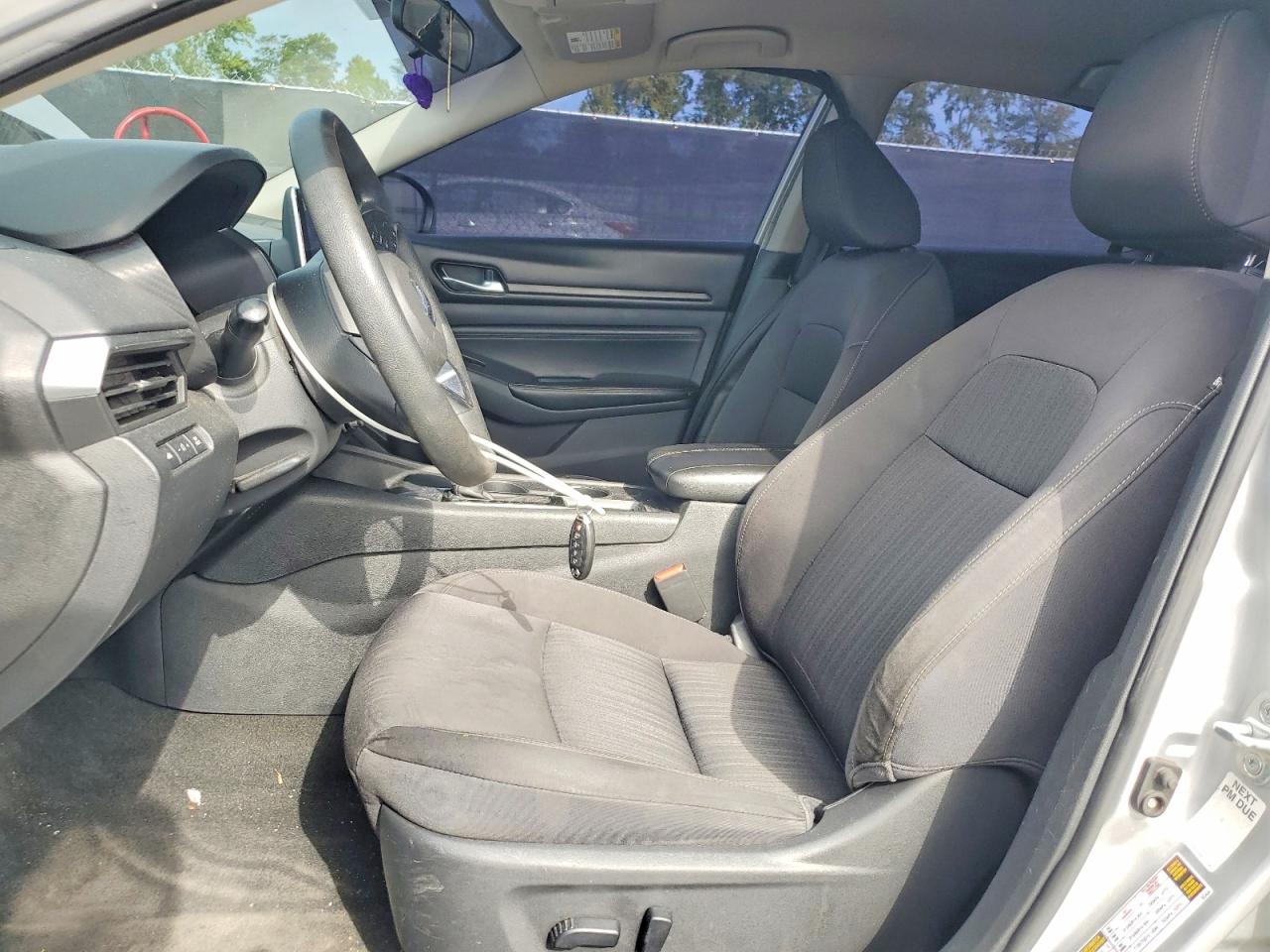 Nissan Altima S