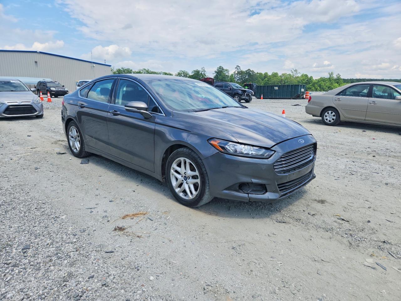 Ford Fusion Se