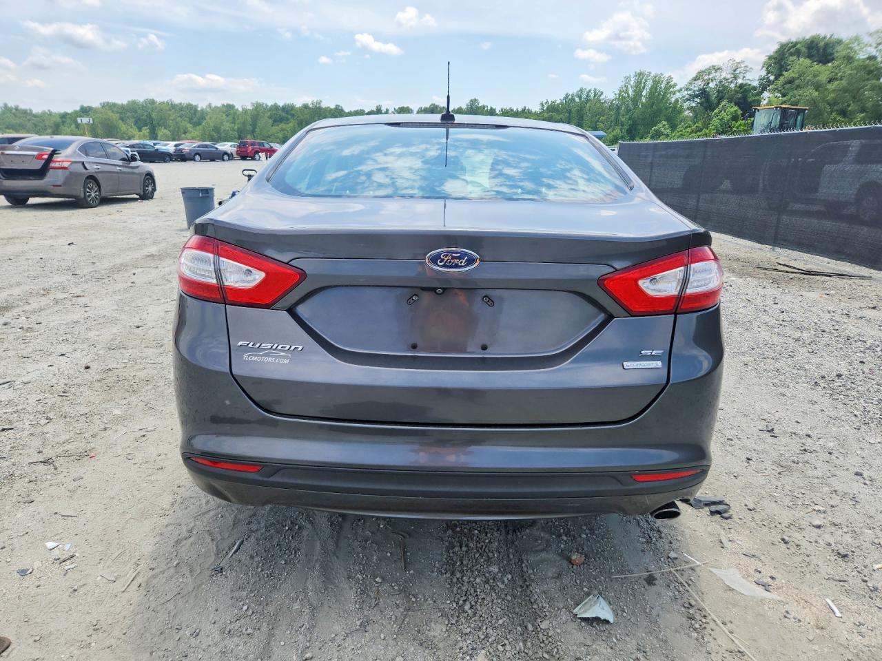 Ford Fusion Se