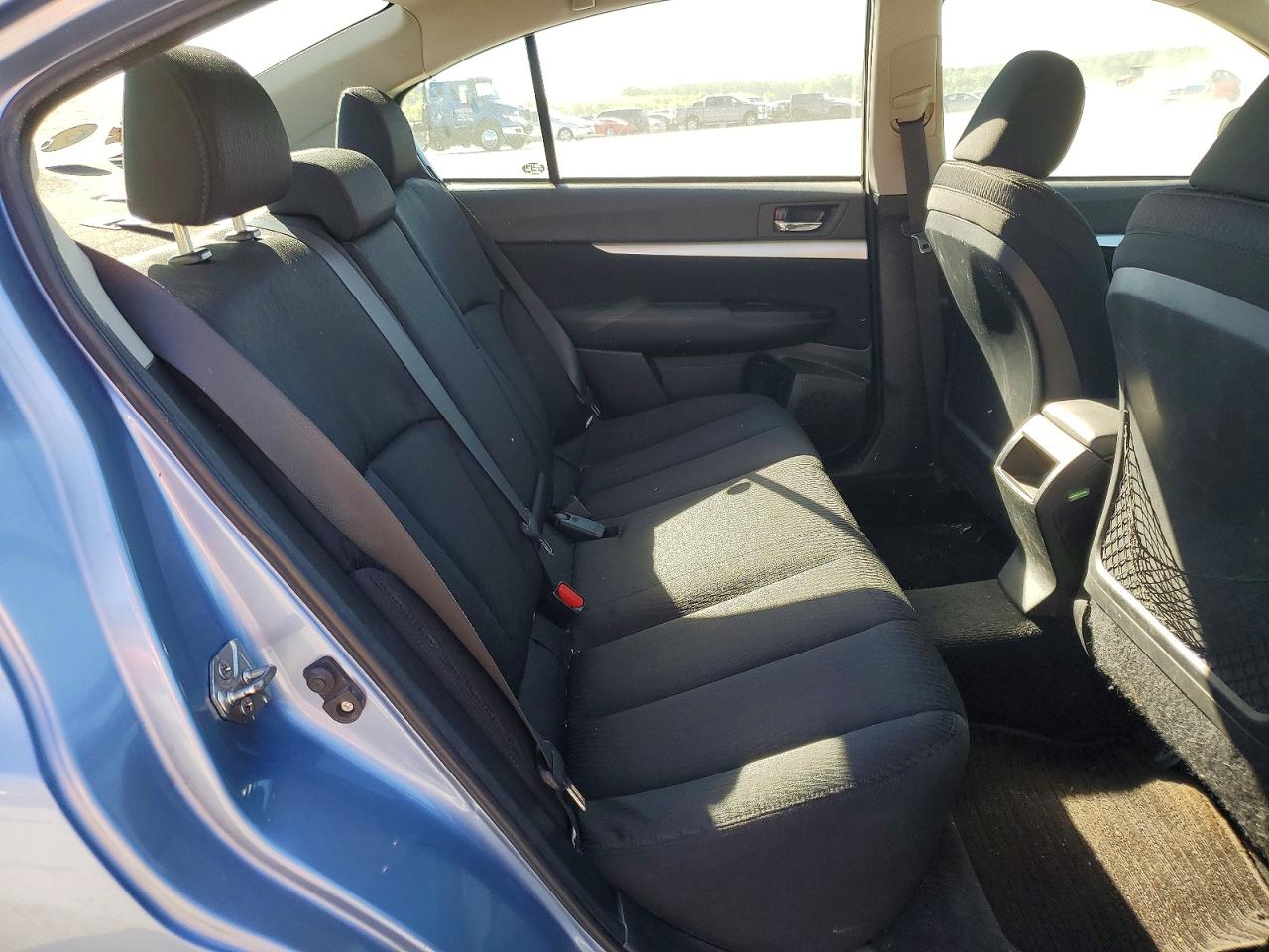 Subaru Legacy 2.5i