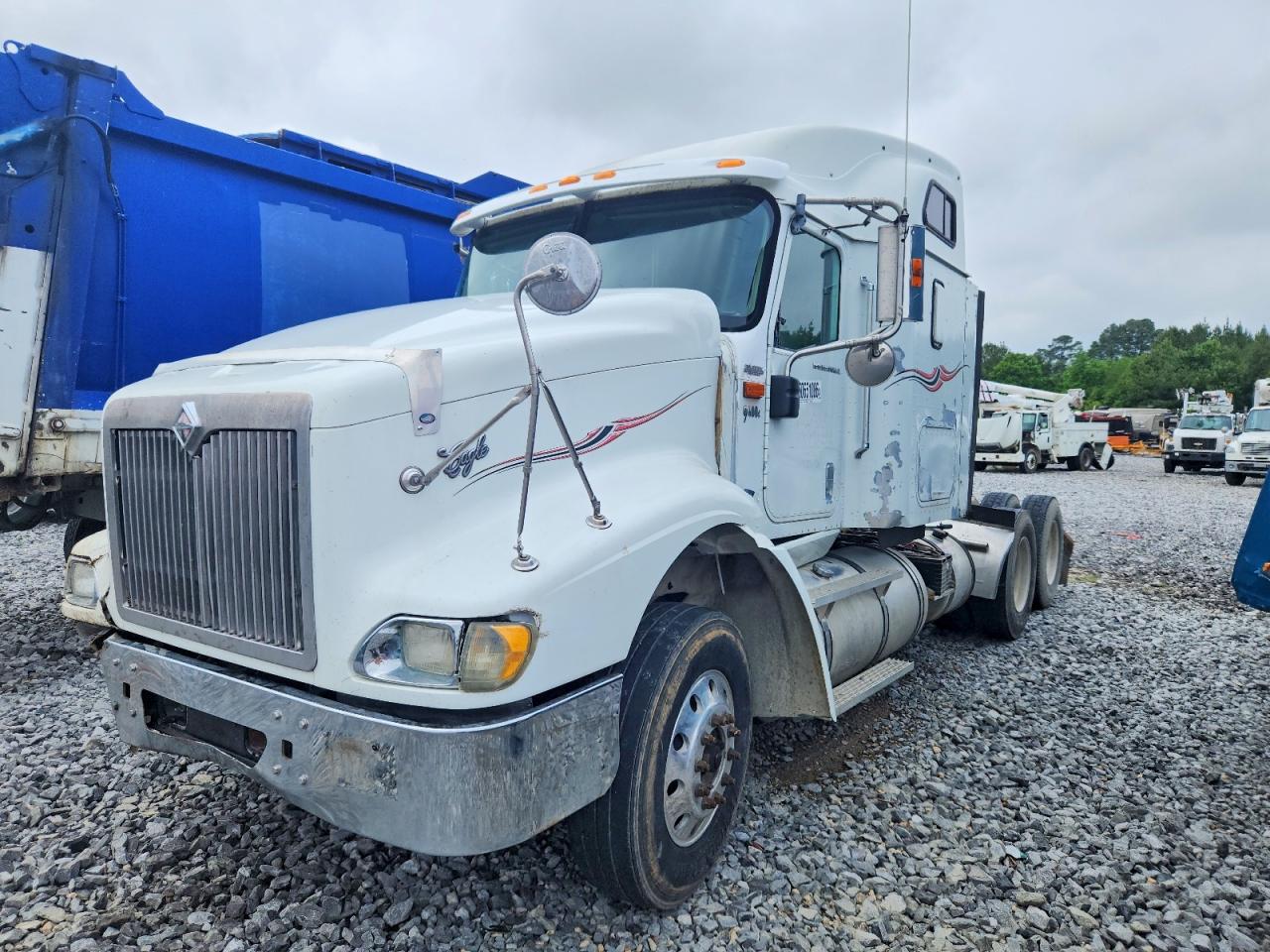 International 9900i Trac