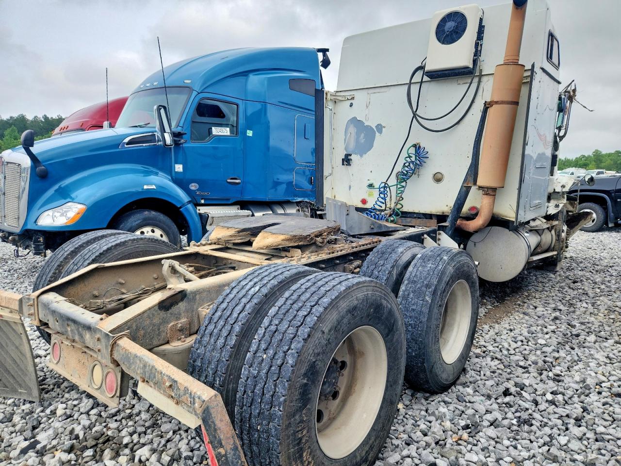 International 9900i Trac