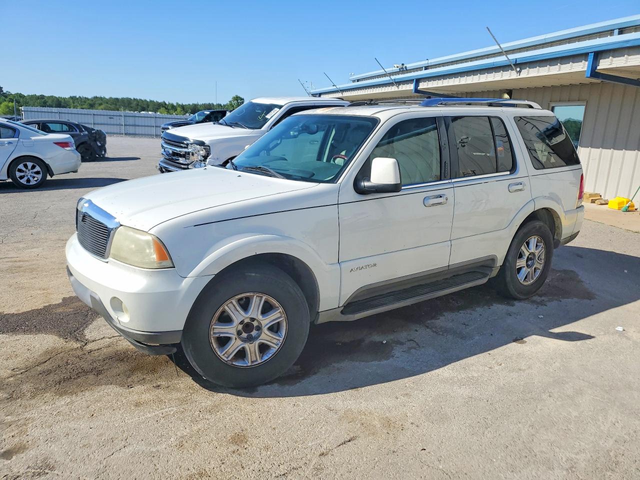 Salvage Lincoln Aviator Image