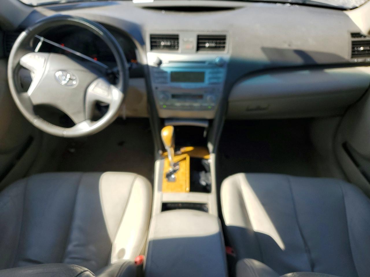 Toyota Camry Xle