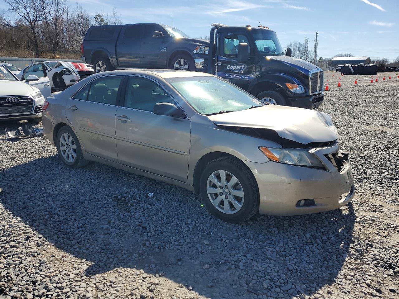 Toyota Camry Xle
