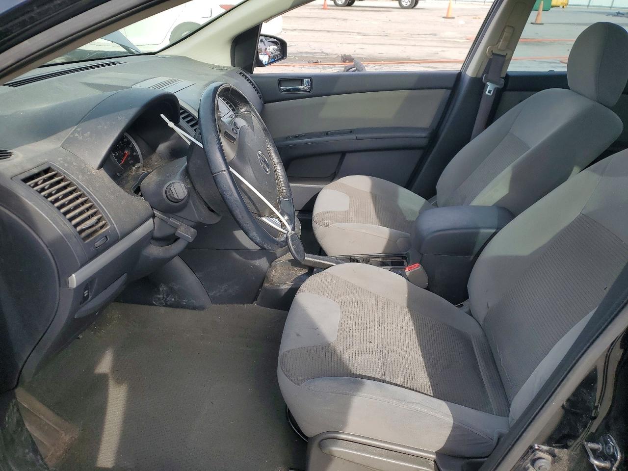 Nissan Sentra 2.0