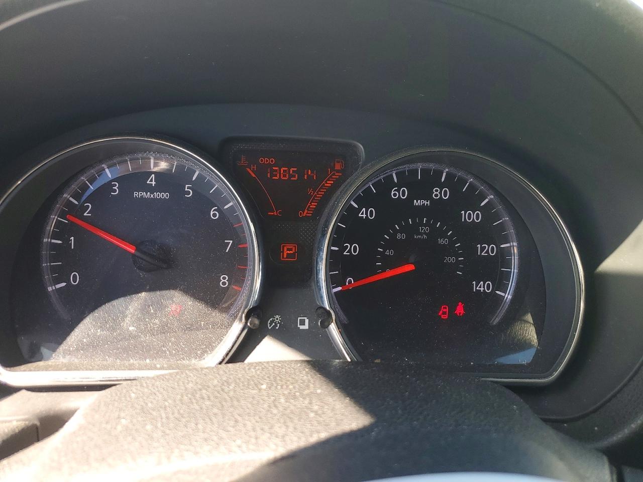 Nissan Versa 1.6 S