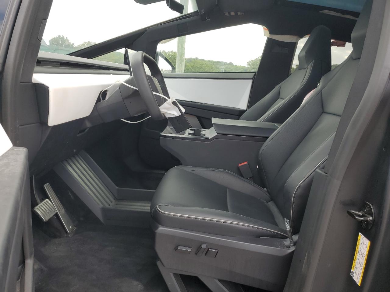Tesla Cybertruck