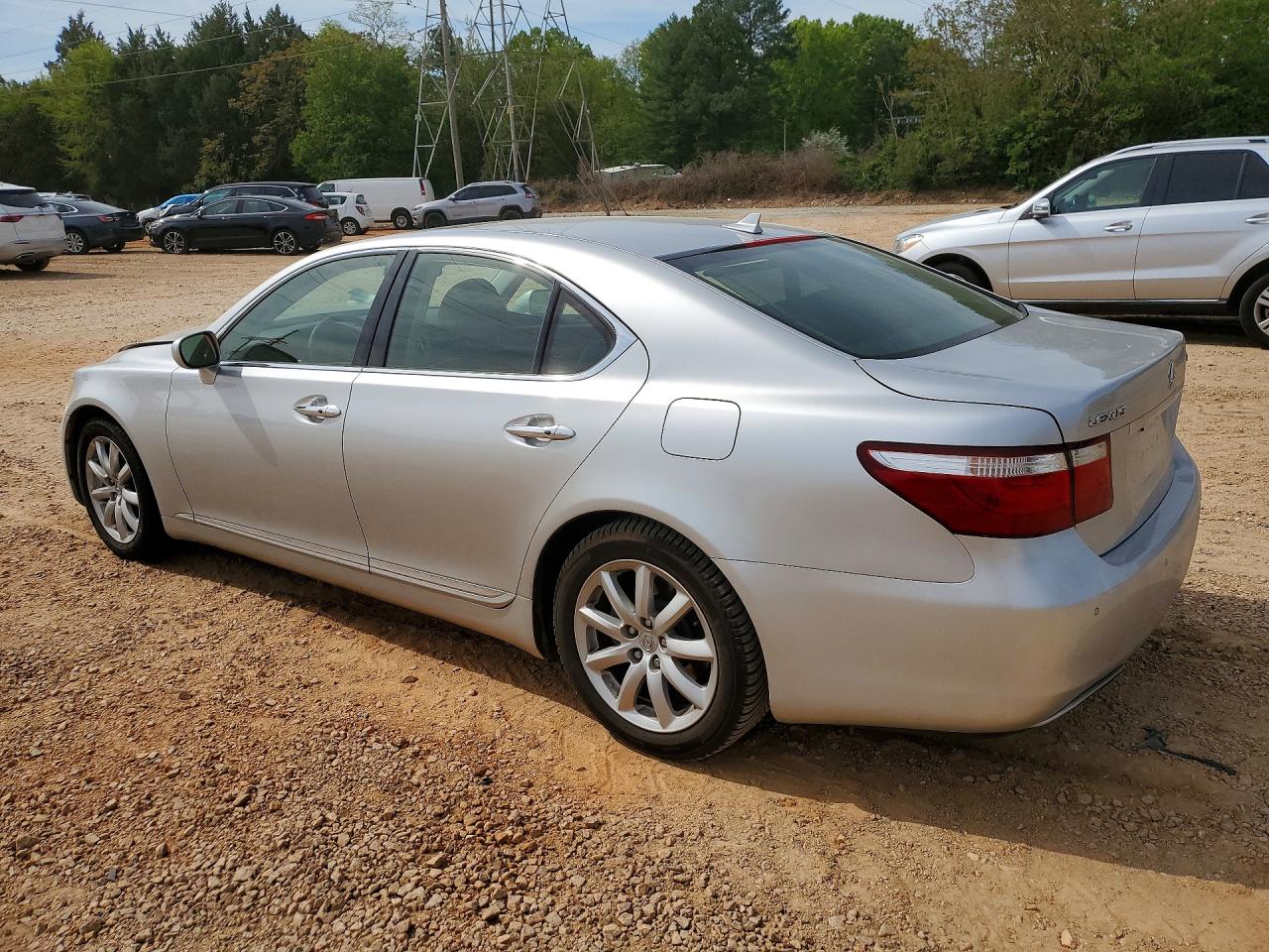 Lexus LS 460