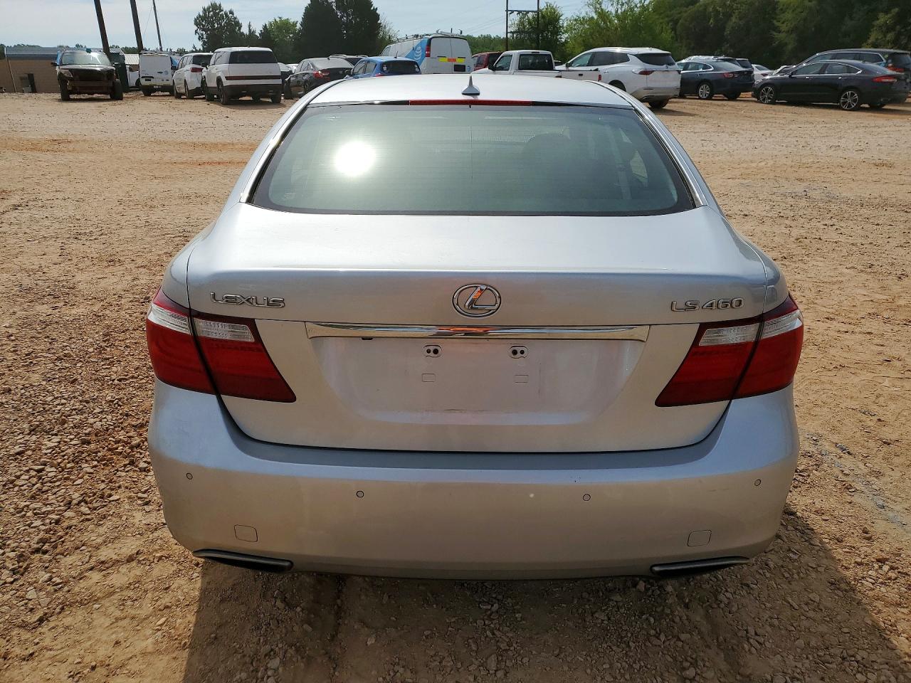 Lexus LS 460
