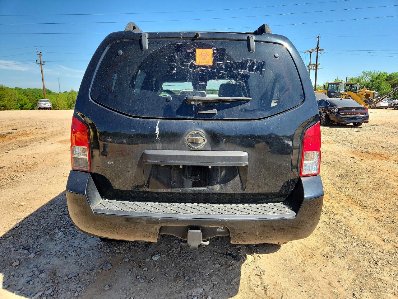 Nissan Pathfinder S