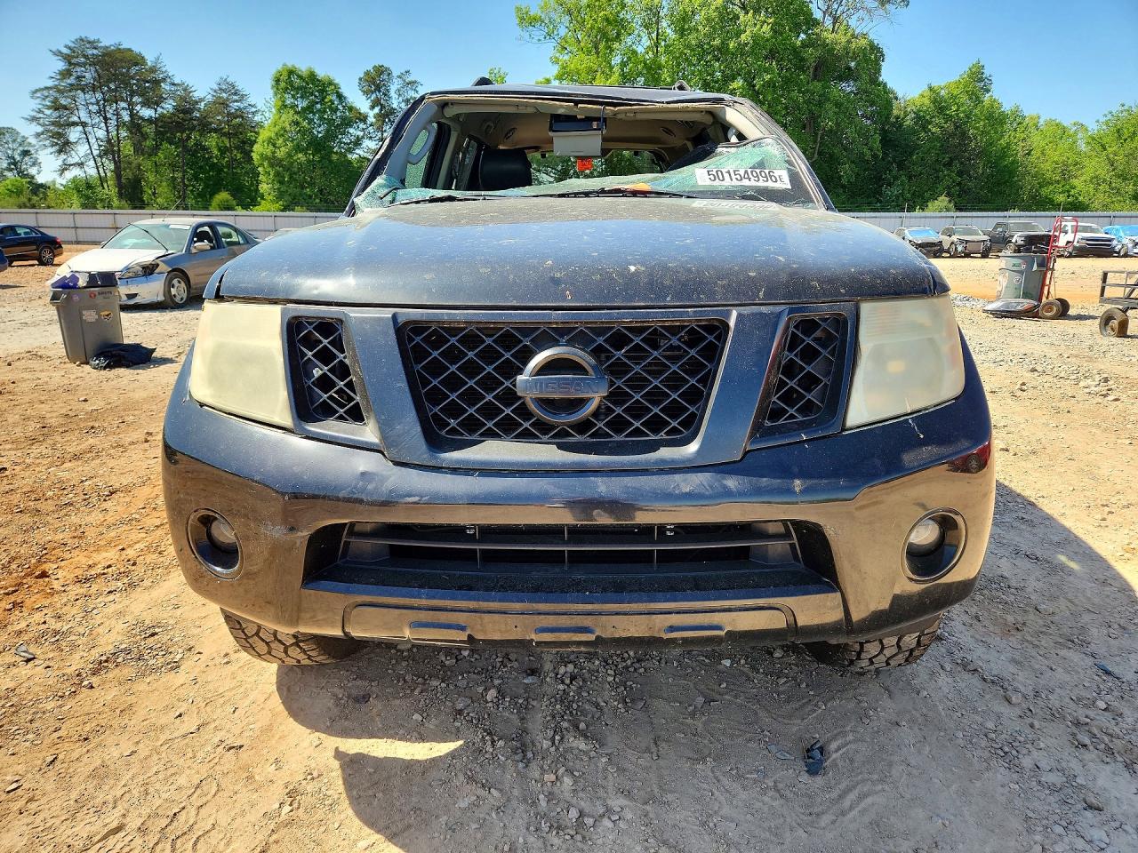 Nissan Pathfinder S