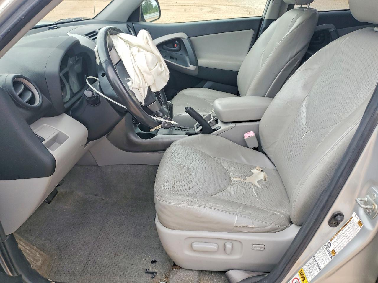 Toyota RAV4 Limited