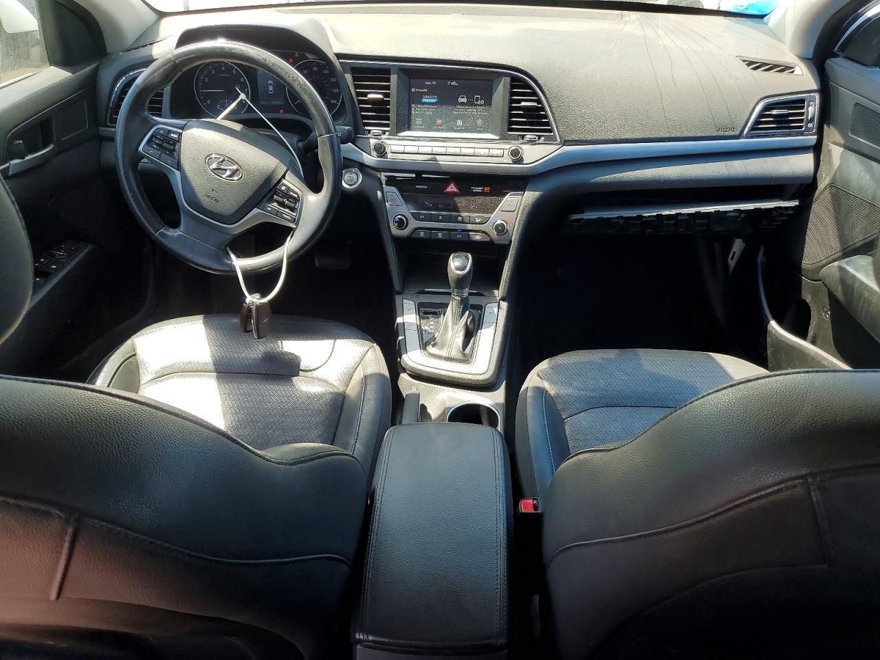 Hyundai ELANTRA Limited